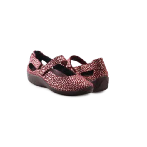 Par de sapatos Arcopédico L51 em bordô com pintas claras e sola escura